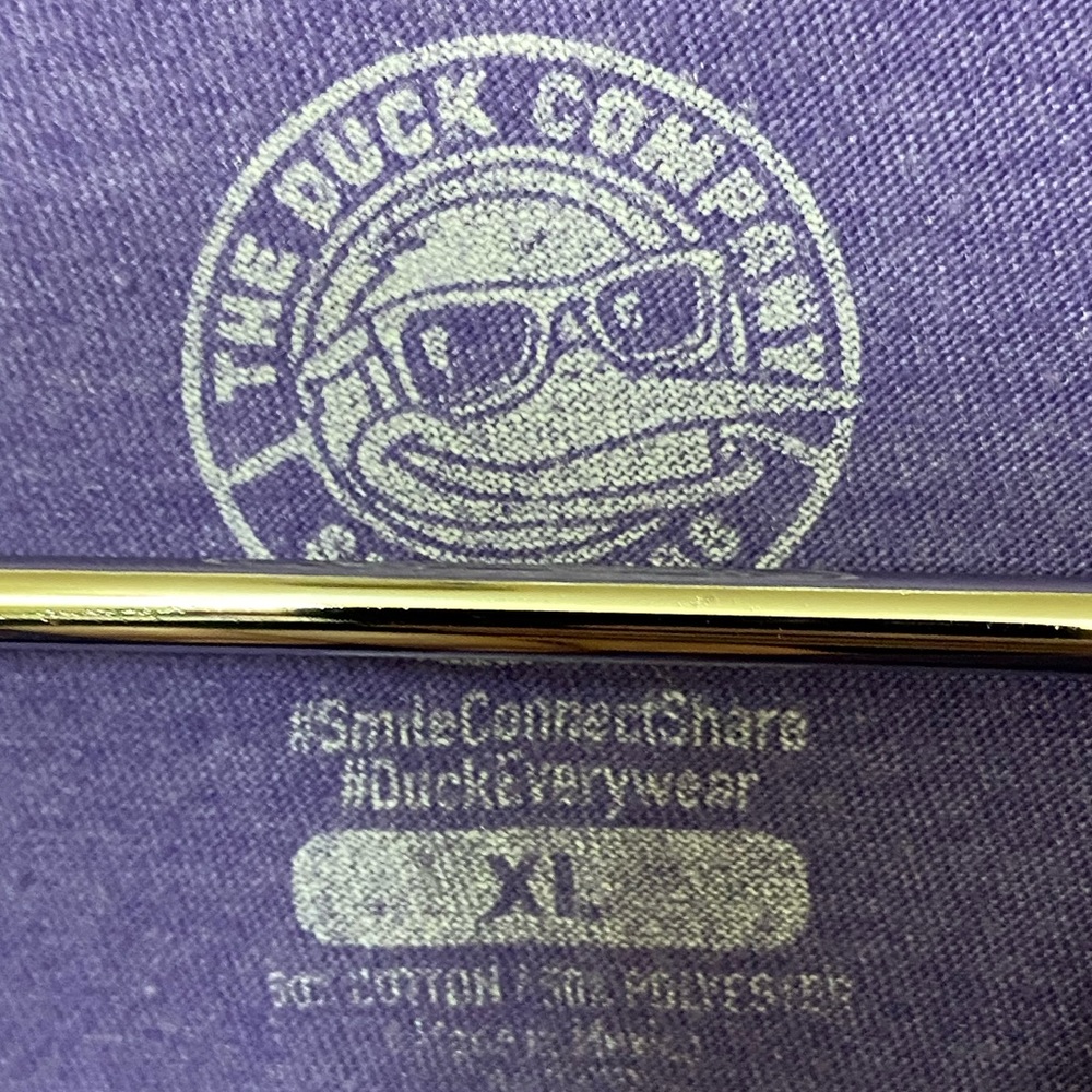 High End Jackson Hole Wyoming Buffalo Purple Men’s XL T-Shirt The Duck Co - Picture 3 of 4